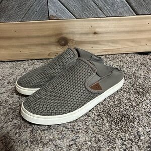 OluKai Olive Green Mesh Slip-On Loafers. Womens size 7
